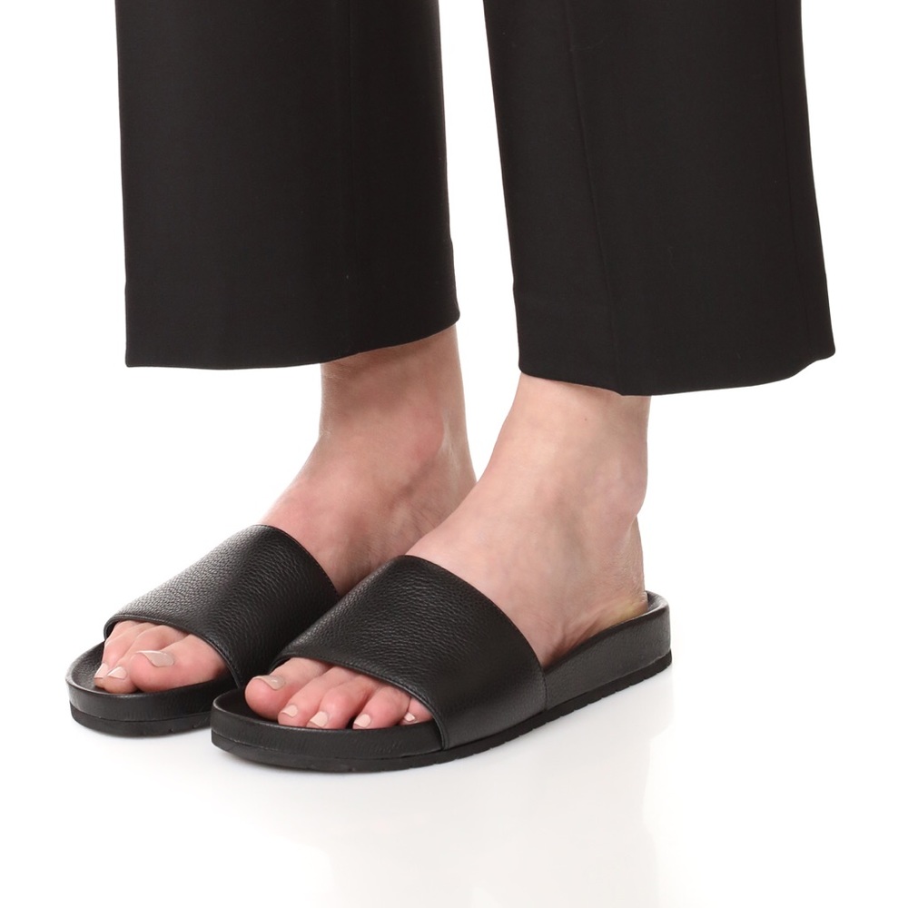 Vince Gavin Leather Slides